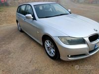 Usata BMW 318 116 CV (85 kW) 2010 Grigio Station wagon