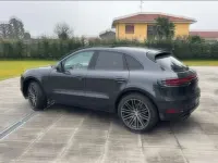 Usata Porsche Macan 245 CV (180 kW) 2019 Grigio SUV