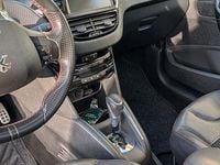 Usata Peugeot 208 GT-line 110 CV (80 kW) 2015 Bianco Utilitaria
