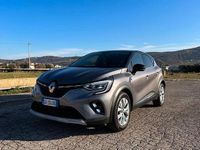 Usata Renault Captur 101 CV (74 kW) 2022 Grigio SUV