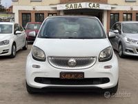 Usata Smart ForFour Prime 89 CV (65 kW) 2016 Bianco Utilitaria