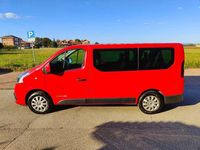 Usata Renault Trafic 145 CV (106 kW) 2015 Rosso Monovolume