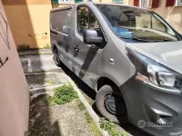 Usata Opel Vivaro 121 CV (88 kW) 2018 Grigio Monovolume