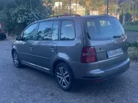 Usata VW Touran Trendline 105 CV (77 kW) 2007 Grigio Monovolume