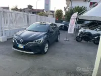 Usata Renault Captur Zen 101 CV (74 kW) 2022 Blu SUV