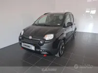 Usata Fiat Panda Cross Cross 70 CV (51 kW) 2024 Nero Utilitaria