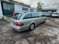 Usata Mercedes E270 Avantgarde 177 CV (130 kW) 2004 Grigio Station wagon