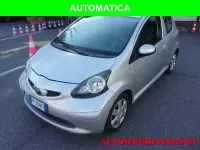 Usata Toyota Aygo Sol 68 CV (50 kW) 2008 Argento Utilitaria