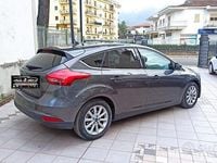 Usata Ford Focus Titanium 115 CV (84 kW) 2015 Grigio Utilitaria