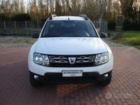 Usata Dacia Duster Lauréate 110 CV (80 kW) 2013 Bianco SUV