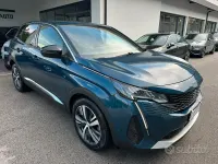 Usata Peugeot 3008 Allure 131 CV (96 kW) 2023 Blue celebes metallizzato SUV