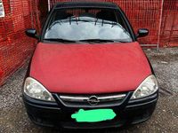 Usata Opel Corsa Club 75 CV (55 kW) 2004 Berlina