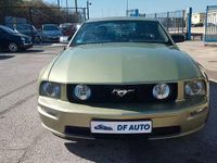 Usata Ford Mustang 350 CV (257 kW) 2008 Verde Berlina