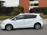 Usata Toyota Verso 2012 Bianco Monovolume