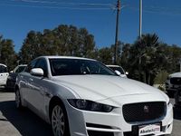 Usata Jaguar XE Prestige 180 CV (132 kW) 2016 Bianco Berlina