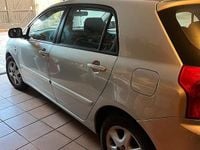 Usata Toyota Corolla 90 CV (66 kW) 2006 Grigio Berlina