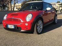 Usata Mini Cooper S 2003 Rosso Utilitaria