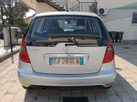 Usata Mercedes A160 Avantgarde 95 CV (69 kW) 2010 Argento Monovolume