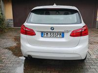 Usata BMW 218 Active Tourer Advantage 150 CV (110 kW) 2017 Bianco Monovolume