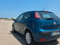 Usata Fiat Punto Evo Dynamic 69 CV (50 kW) 2011 Bluazzurro Utilitaria