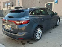 Usata Renault Mégane GrandTour Zen 110 CV (80 kW) 2017 Argento Station wagon