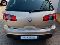 Begagnad Fiat Croma Emotion 150 HK (110 kW) 2008 Guld Kombi