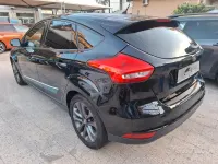 Usata Ford Focus 120 CV (88 kW) 2015 Nero Berlina