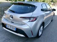 Usata Toyota Corolla Business Edition 98 CV (72 kW) 2020 Argento Berlina