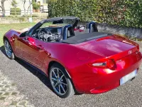 Usata Mazda MX5 Inclusive 184 CV (135 kW) 2020 Rosso Cabrio