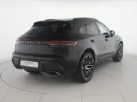 Usata Porsche Macan 265 CV (194 kW) 2023 A1 nero SUV