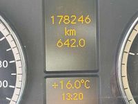 Usata Mercedes Viano 163 CV (119 kW) 2012 Argento Monovolume