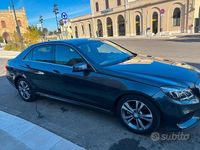 Usata Mercedes E200 136 CV (100 kW) 2015 Grigio Berlina