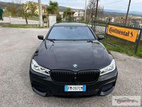 Usata BMW 750 Luxury Line 400 CV (294 kW) 2017 Nero Berlina