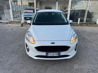 Usata Ford Fiesta 86 CV (63 kW) 2019 Bianco Utilitaria