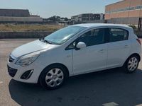 Używany Opel Corsa 86 KM (63 kW) 2013 Biały Sedan/Limuzyna