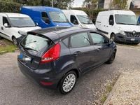 Usata Ford Fiesta Titanium 82 CV (60 kW) 2012 Grigio Utilitaria