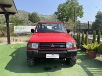 Usata Mitsubishi Pajero 100 CV (73 kW) 1991 Rosso SUV