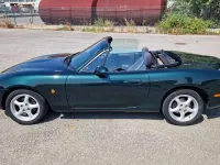 Usata Mazda MX5 140 CV (102 kW) 1998 Verde Cabrio