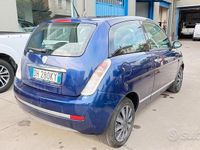 Usado Lancia Ypsilon 77 HP (56 kW) 2007 Azul Citadino