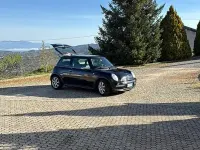 Usata Mini Cooper 88 CV (64 kW) 2005 Nero Utilitaria
