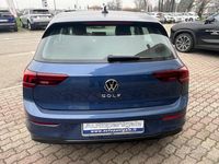 Usata VW Golf VIII Life 116 CV (85 kW) 2025 Blu Berlina