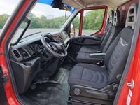 Usata Iveco Daily 116 CV (85 kW) 2021 Rosso Furgone