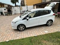 Usata Ford B-MAX 100 CV (73 kW) 2014 Bianco Monovolume