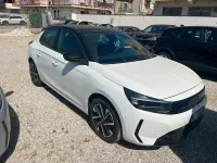 Usata Opel Corsa 100 CV (73 kW) 2025 Arktis white Utilitaria
