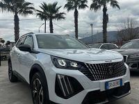 Usata Peugeot 2008 Allure 100 CV (73 kW) 2023 Bianco SUV