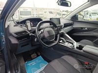 Usata Peugeot 5008 Business-Line 130 CV (95 kW) 2019 Blu SUV