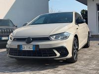 Usata VW Polo R-line 95 CV (69 kW) 2022 Ascot greey Utilitaria