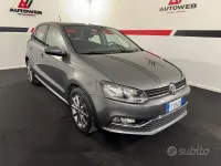 Begagnad VW Polo Highline 90 HK (66 kW) 2016 Grå Sedan