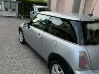 Usata Mini ONE 90 CV (66 kW) 2001 Argento Utilitaria