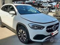 Usata Mercedes GLA180 Business 116 CV (85 kW) 2020 Bianco SUV